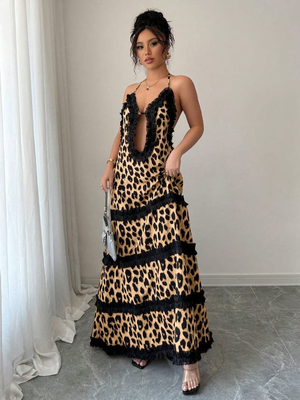 🛒Breezaya Vestido de Praia com Recorte de Renda Estampado de Leopardo Preto Sem Costas - Imagem 5