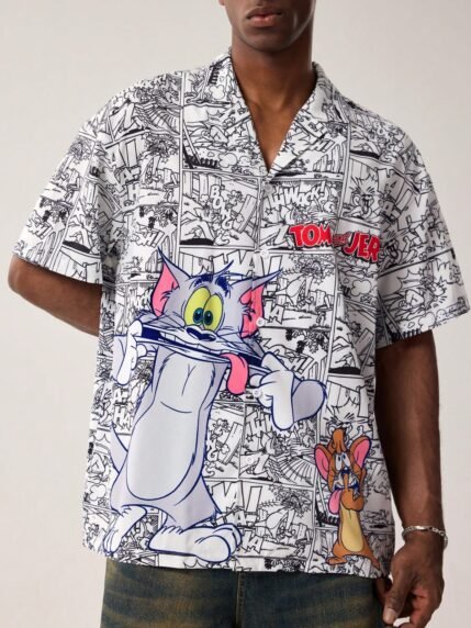 🛒TOM & JERRY X SHEIN Camisa de Manga Curta com Botões na Frente e Estampa Completa, Moda Masculina, Verão