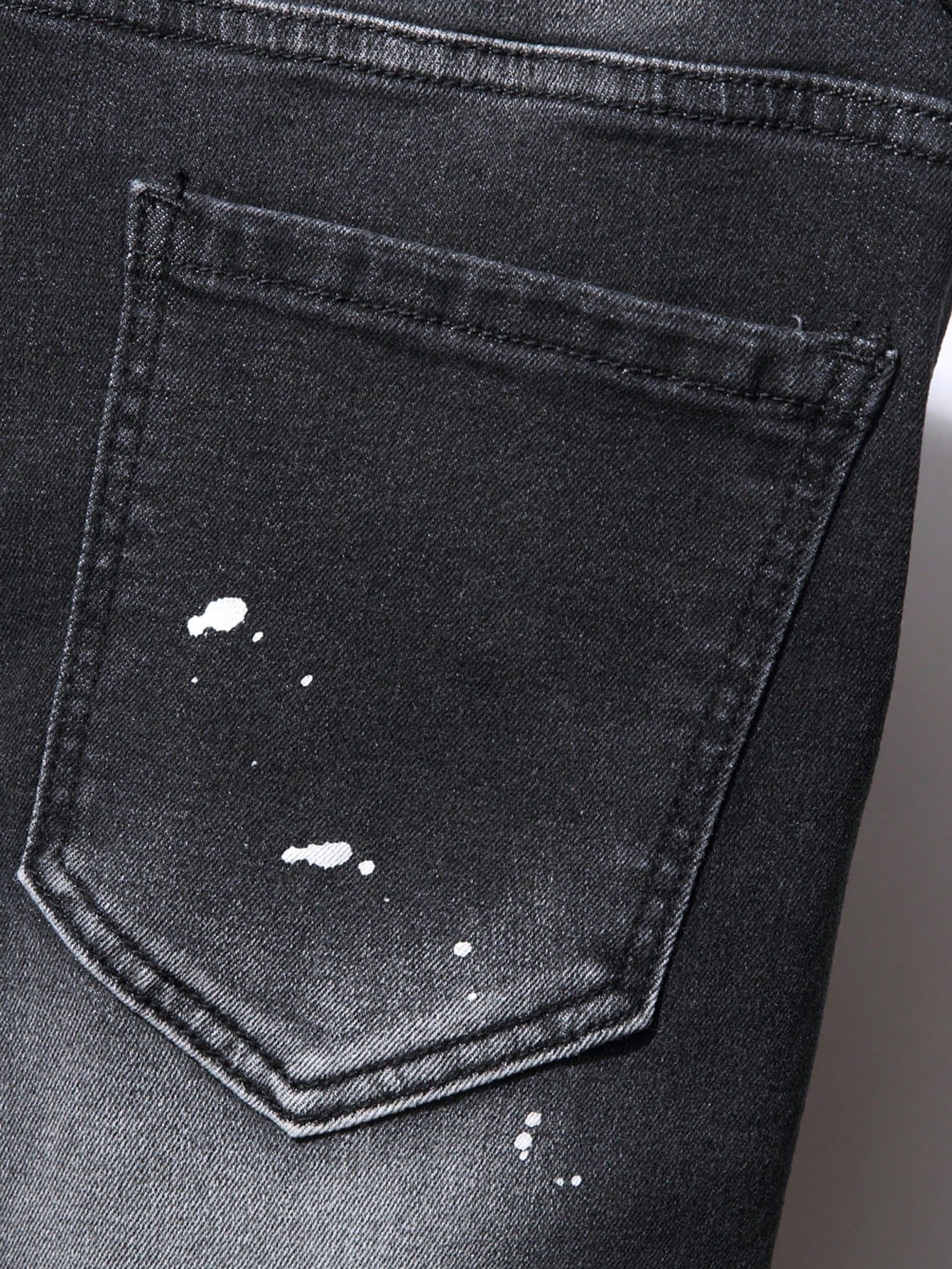 🛒Manfinity Roughcore Denim Skinny Preto Liso de Algodão com Estampa de Respingo de Tinta Rasgada e Desgastada, Ajuste Slim, Calça Cargo Longa, Presente para Marido, Namorado, Caminhada, Saída, Festa, Férias, Estilo Grunge - Imagem 5