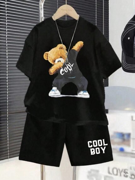 🛒Conjunto Casual Diário de Camiseta de Manga Curta com Gola Redonda e Estampa de Letra e Desenho Animado e Shorts para Menino Jovem